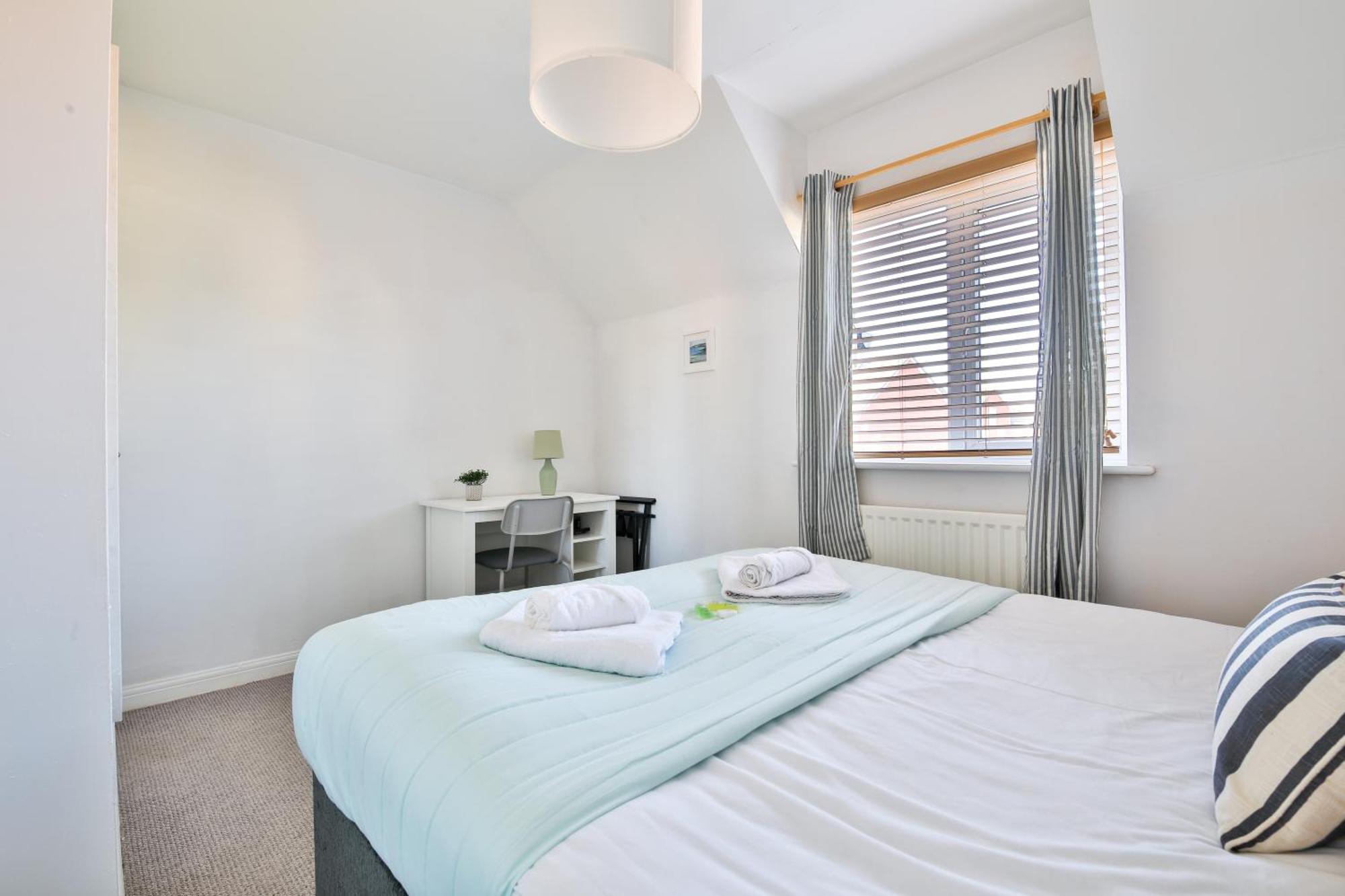 Stayright 2 Bed Beach House With Private Parking- Next To Barry Beach And Jackson Bay Εξωτερικό φωτογραφία
