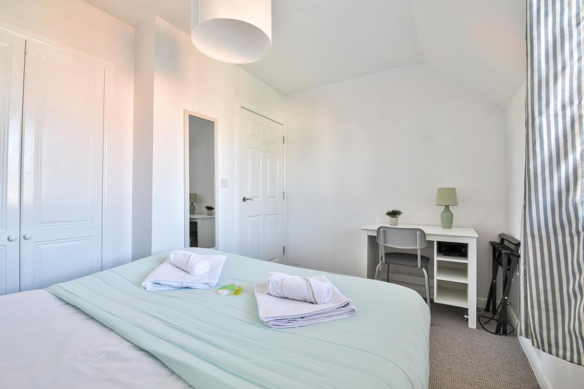 Stayright 2 Bed Beach House With Private Parking- Next To Barry Beach And Jackson Bay Εξωτερικό φωτογραφία