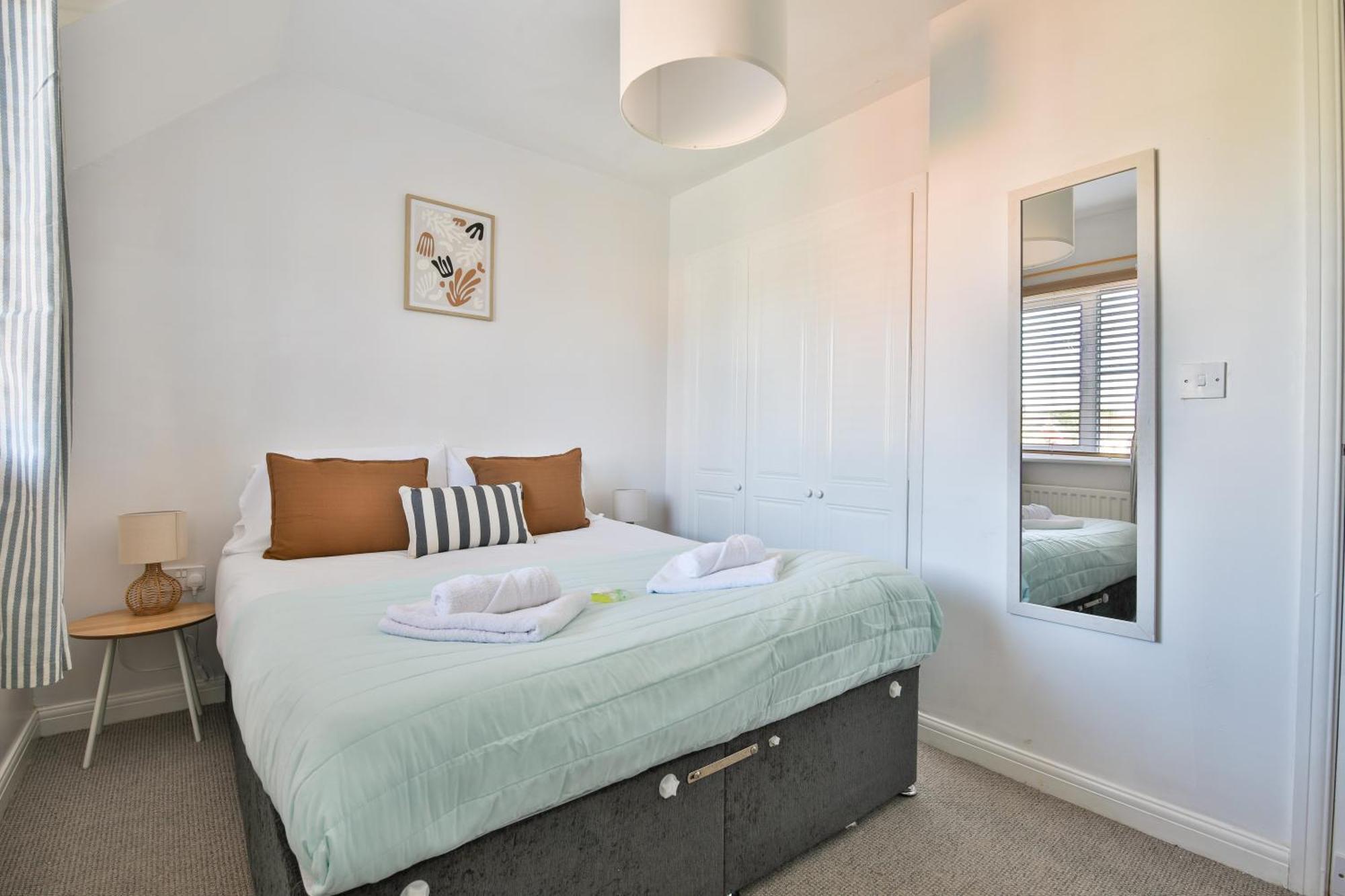 Stayright 2 Bed Beach House With Private Parking- Next To Barry Beach And Jackson Bay Εξωτερικό φωτογραφία