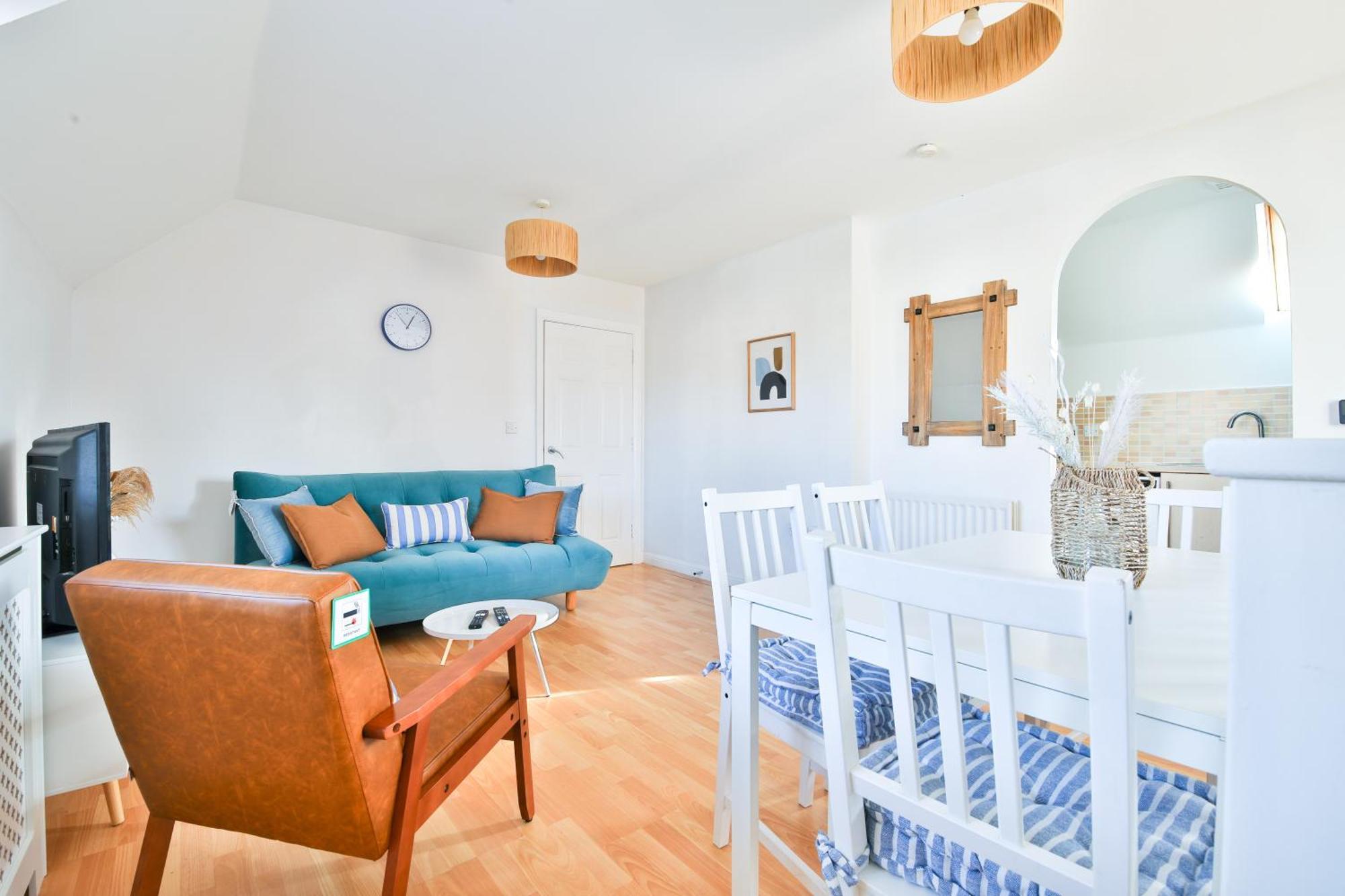 Stayright 2 Bed Beach House With Private Parking- Next To Barry Beach And Jackson Bay Εξωτερικό φωτογραφία