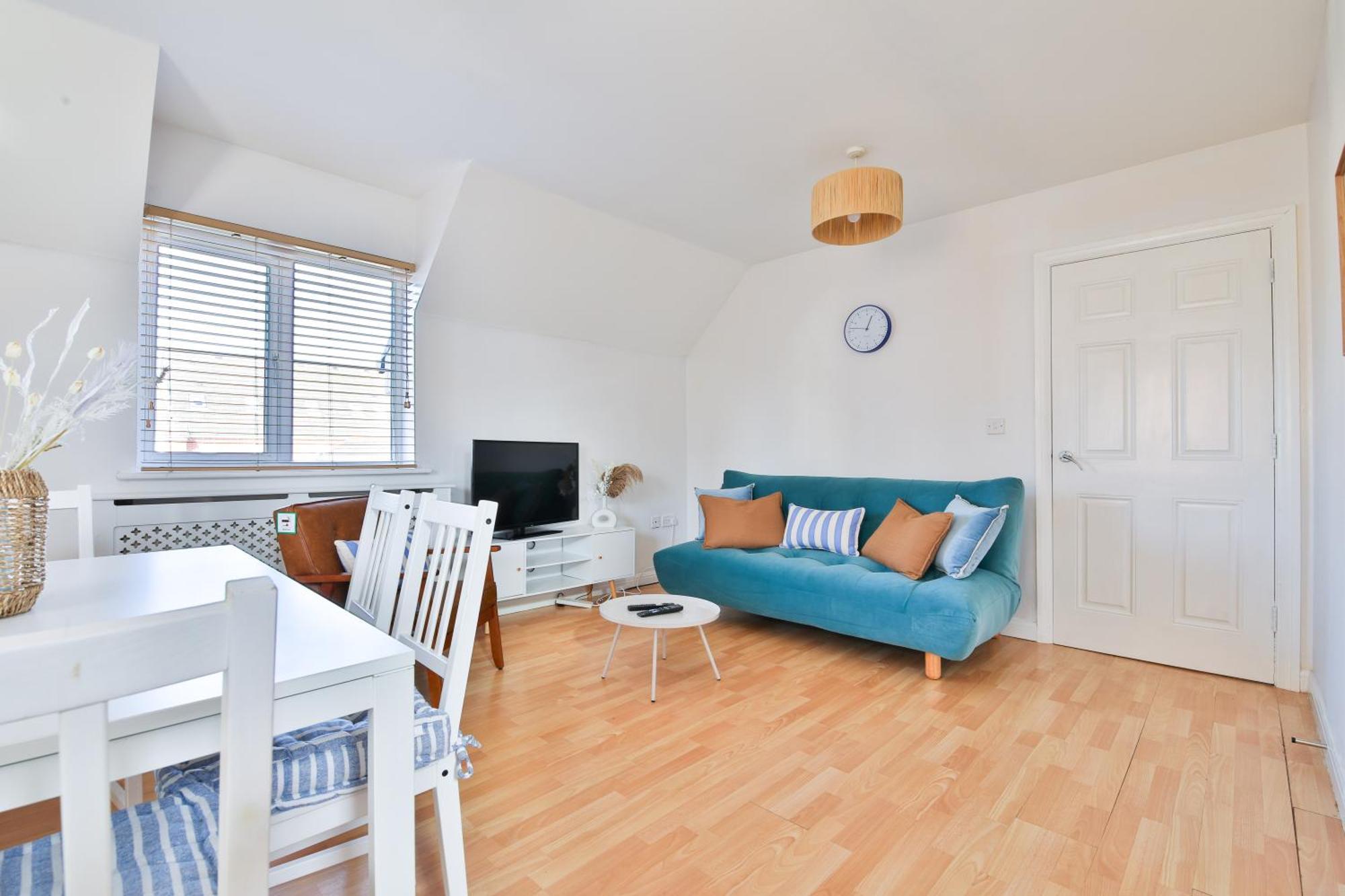 Stayright 2 Bed Beach House With Private Parking- Next To Barry Beach And Jackson Bay Εξωτερικό φωτογραφία